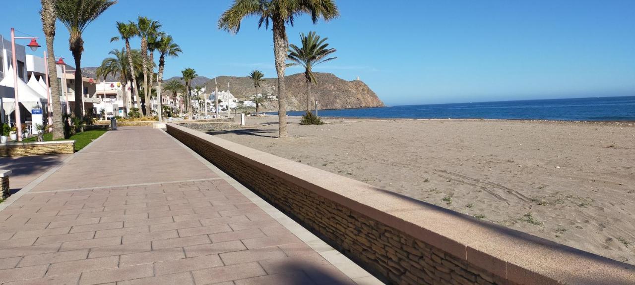 En Appartement Carboneras